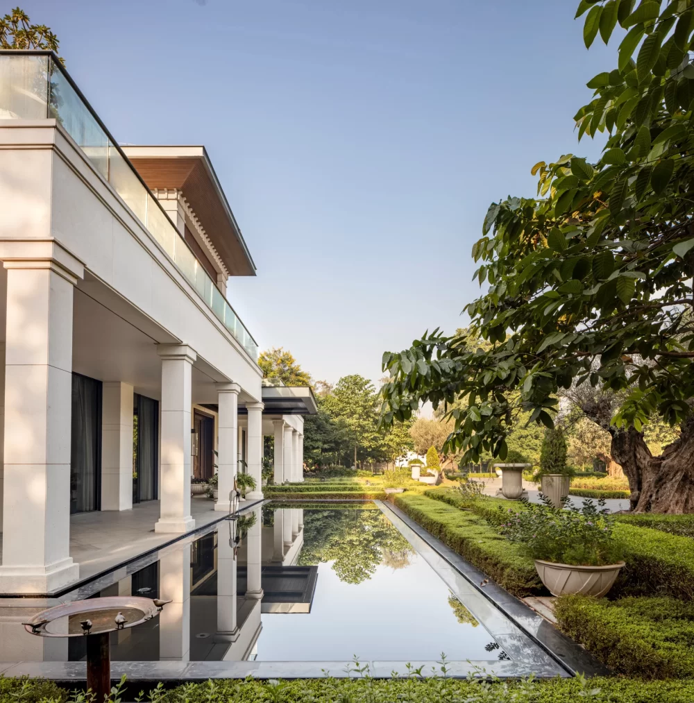Private Residences & Estates